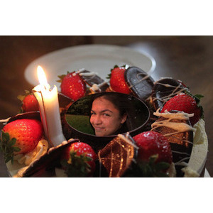 Your_picture_on_a_chocolate_cake_and_strawberries photo effect